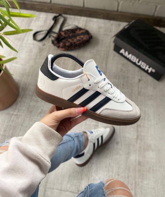 SAMBA UNISEX SNEAKERS