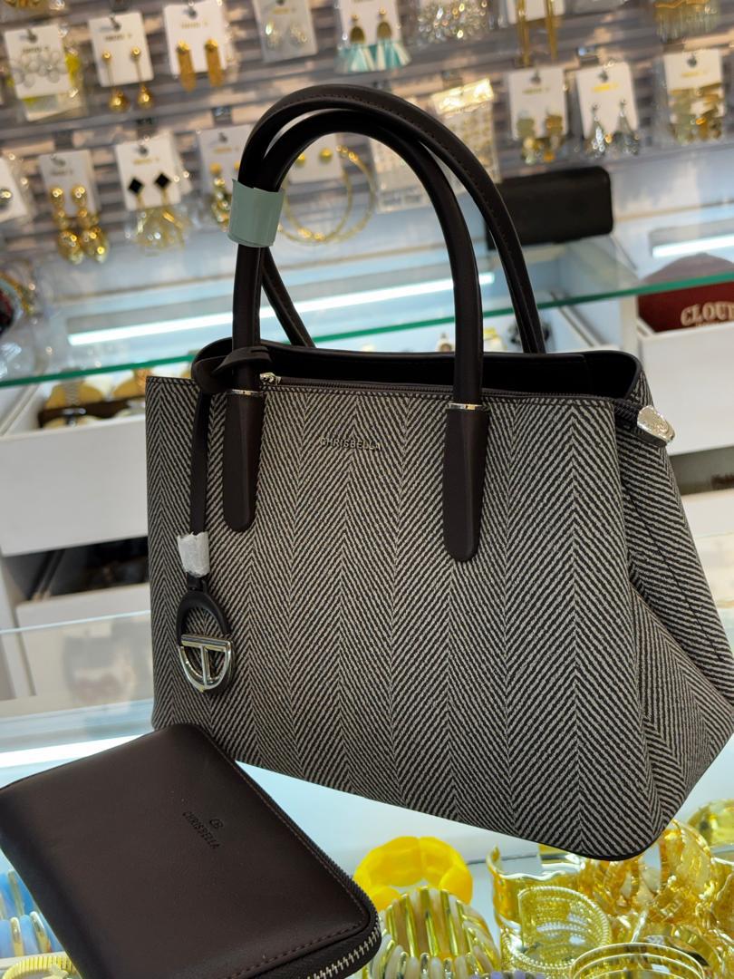 classy 2pc handbag