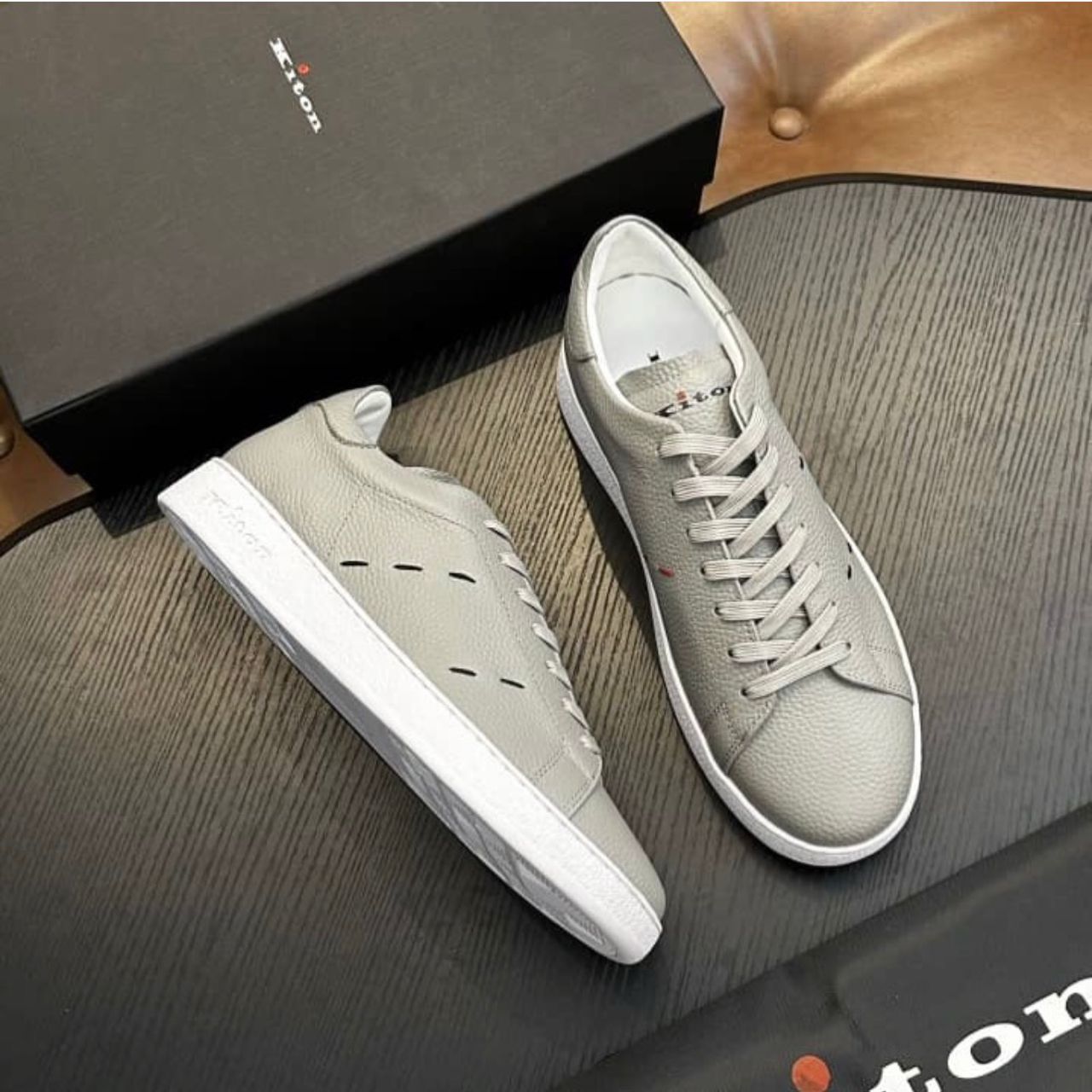 Afrisup leather casual shoes