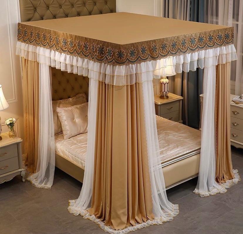 Curtain Mosquito Net With 4 Steel Stands