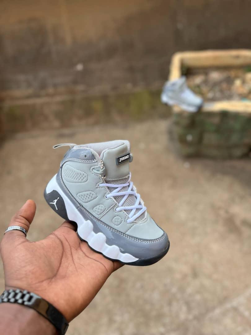 Air Jordan 9 Retro Toddler Sneakers