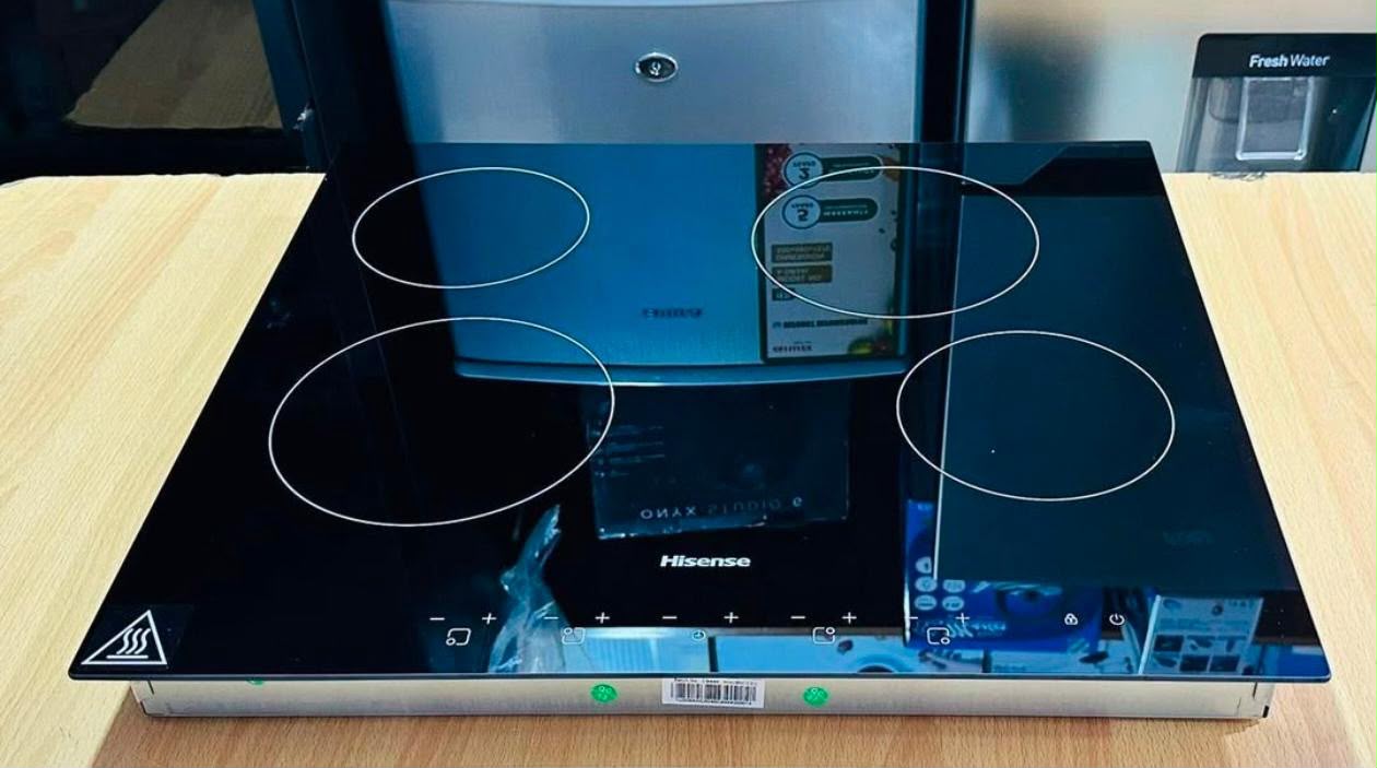 Hisense 4-Zone Electric/Induction Glass Ceramic Hob.