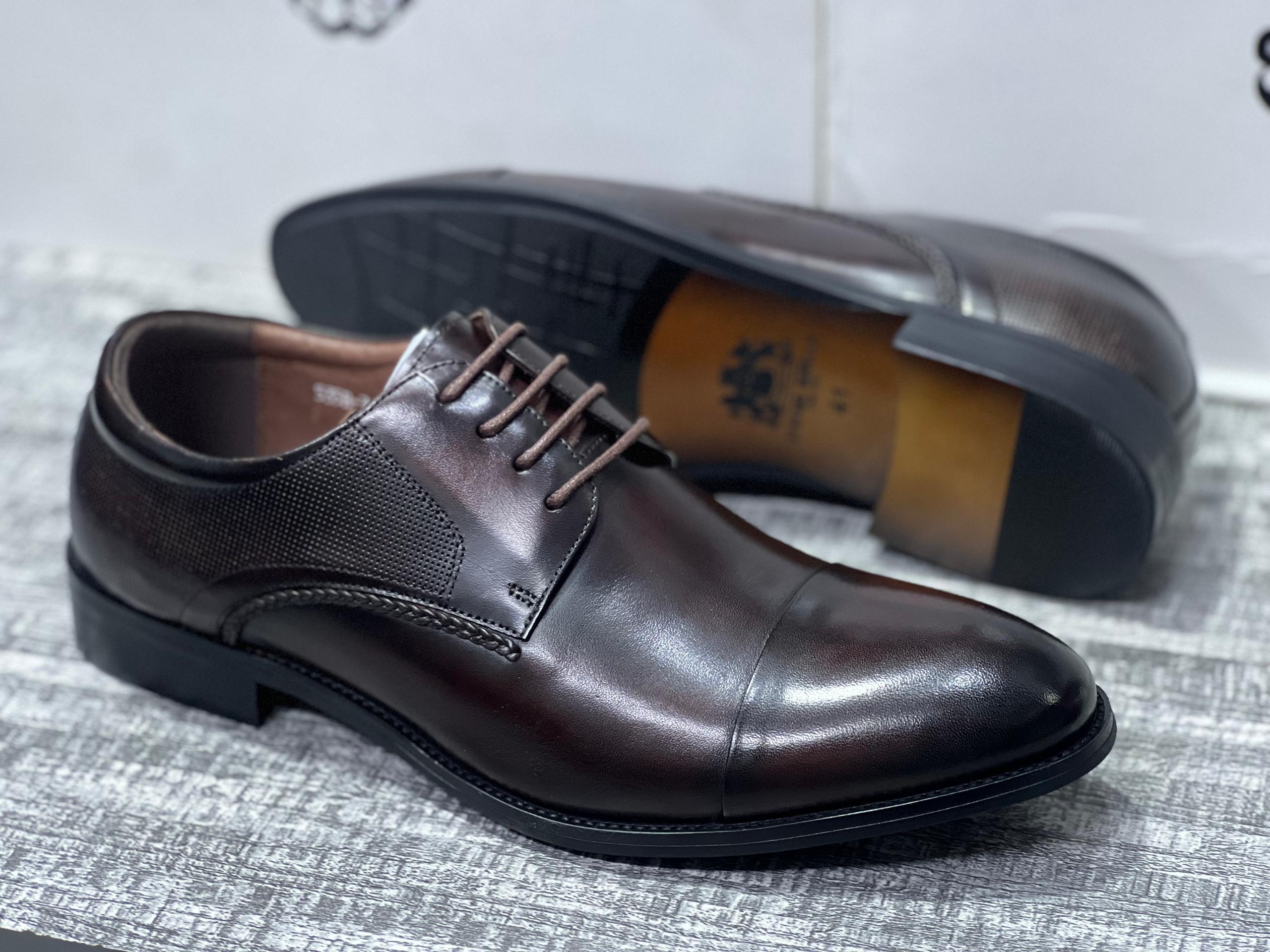 leather men's shoes