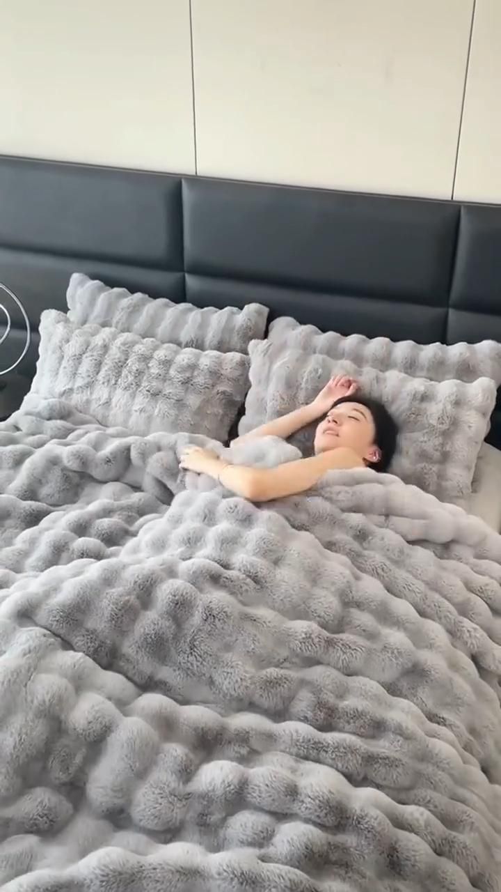 Luxury Rabbit Fur Duvet Set.