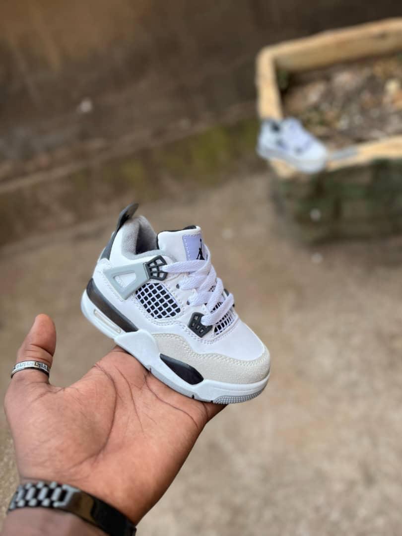 Air Jordan 4 Retro Toddler Sneakers