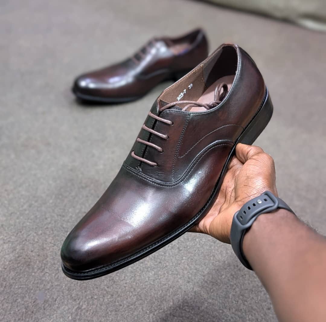 leather classy office shoes